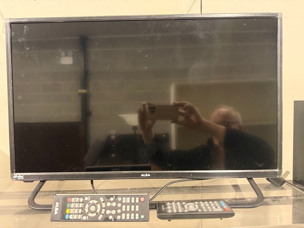 Lot 233: Alba 28-inch HD Ready LED TV with integrated DVD player