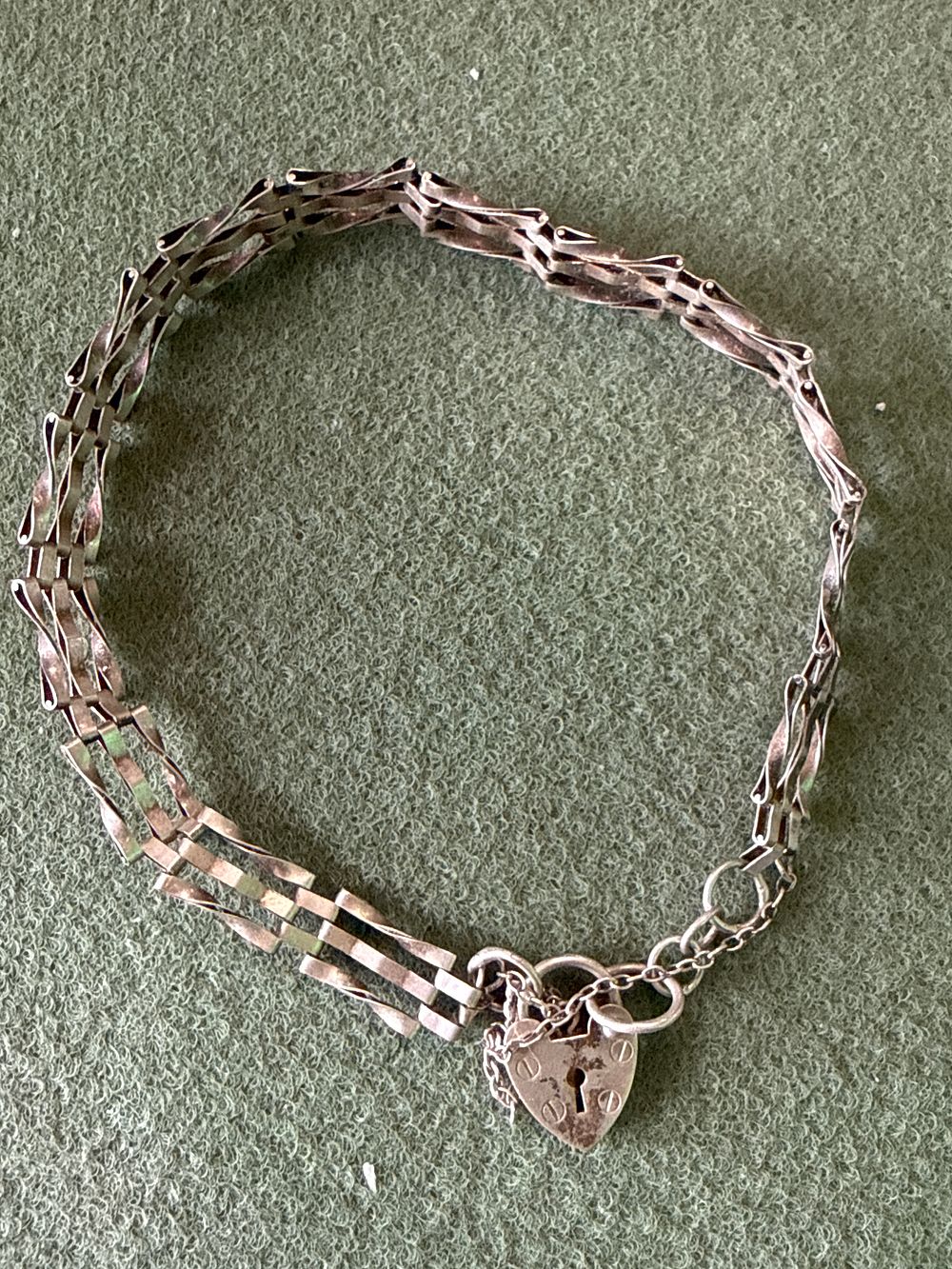 Lot 130b: Sterling Silver Padlock Bracelet