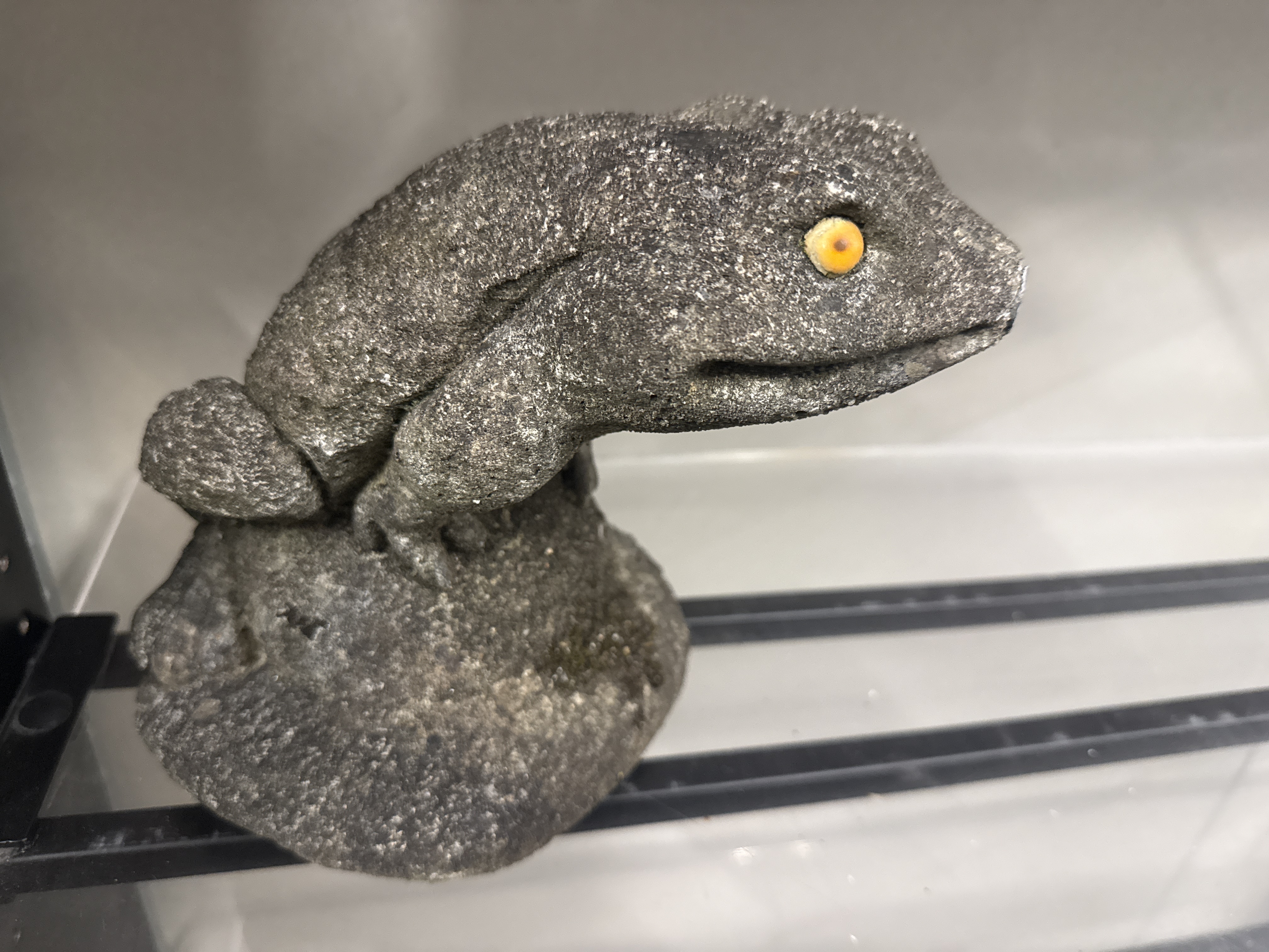 Weathered Cast Stone Japanese Style Garden Frog Ornament