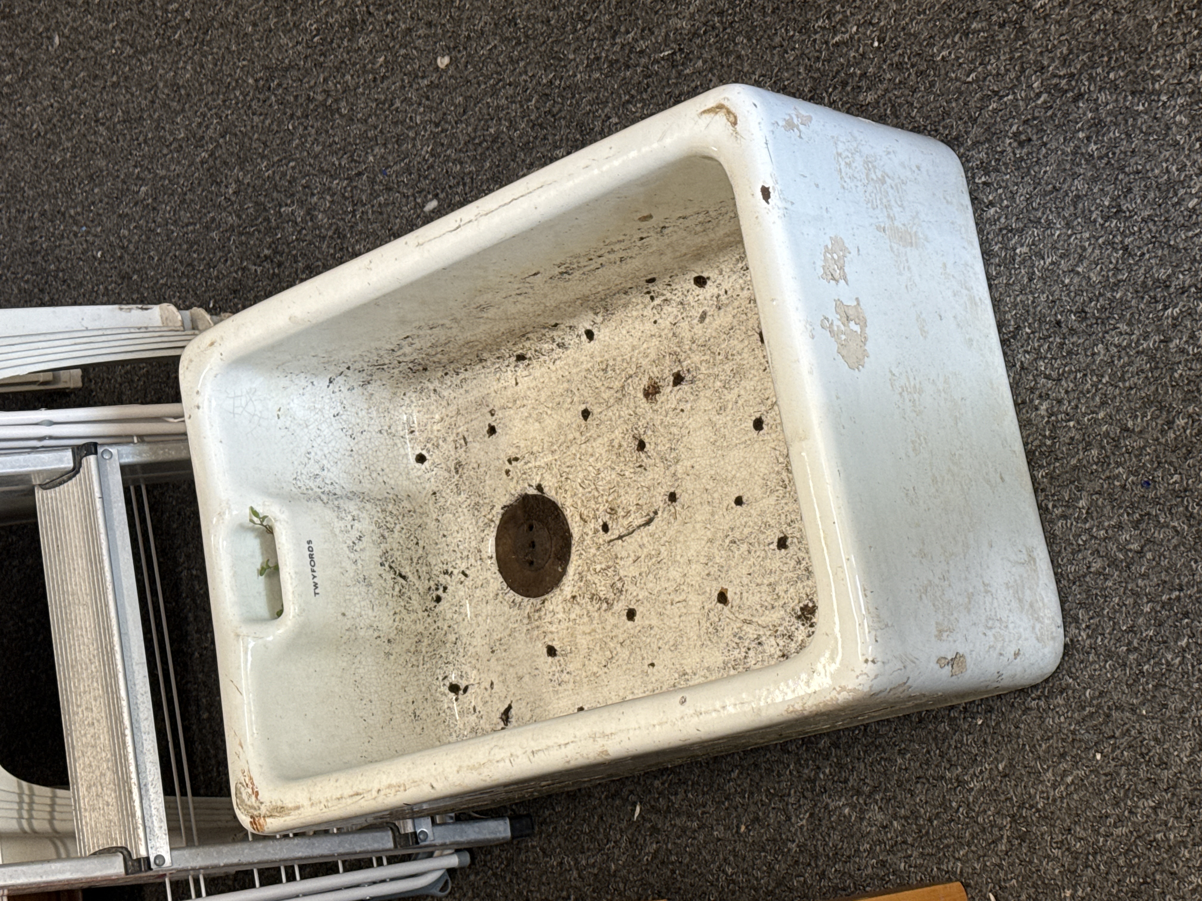 Old Belfast Sink