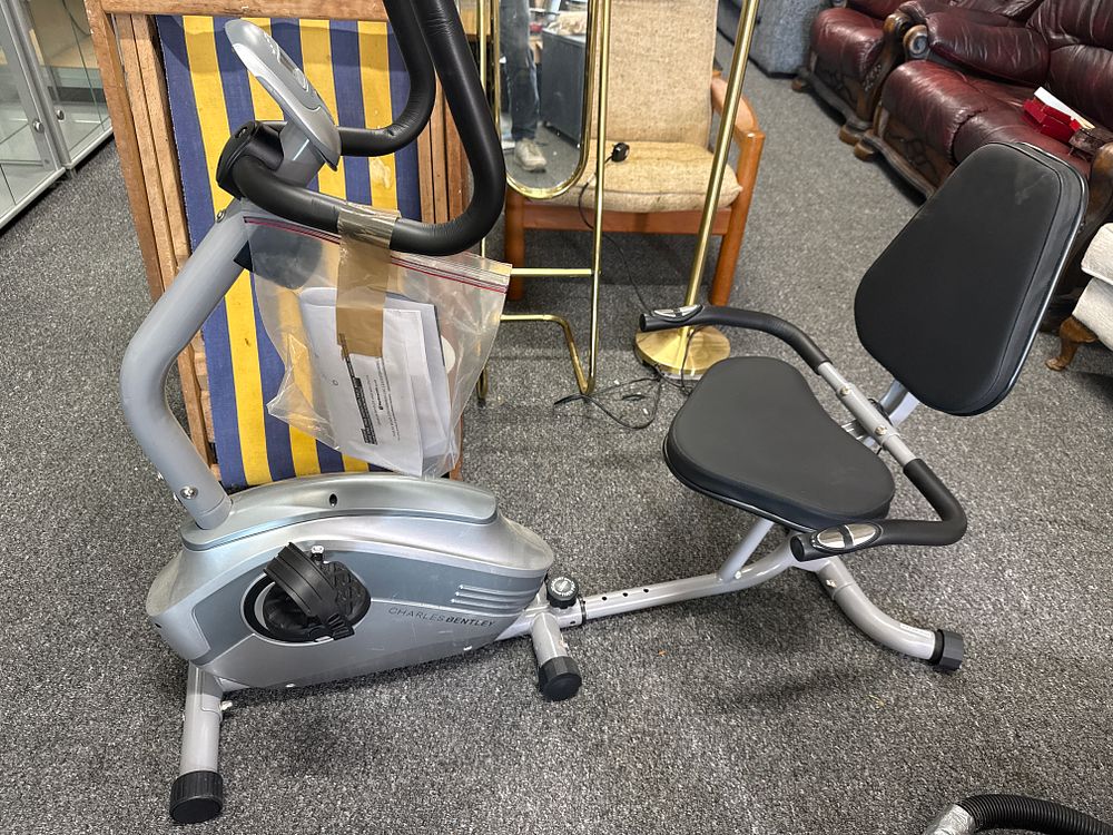 Lot 161: Charles Bentley HFBK05BLK Recumbent Exercise Bike with Instruction Manual