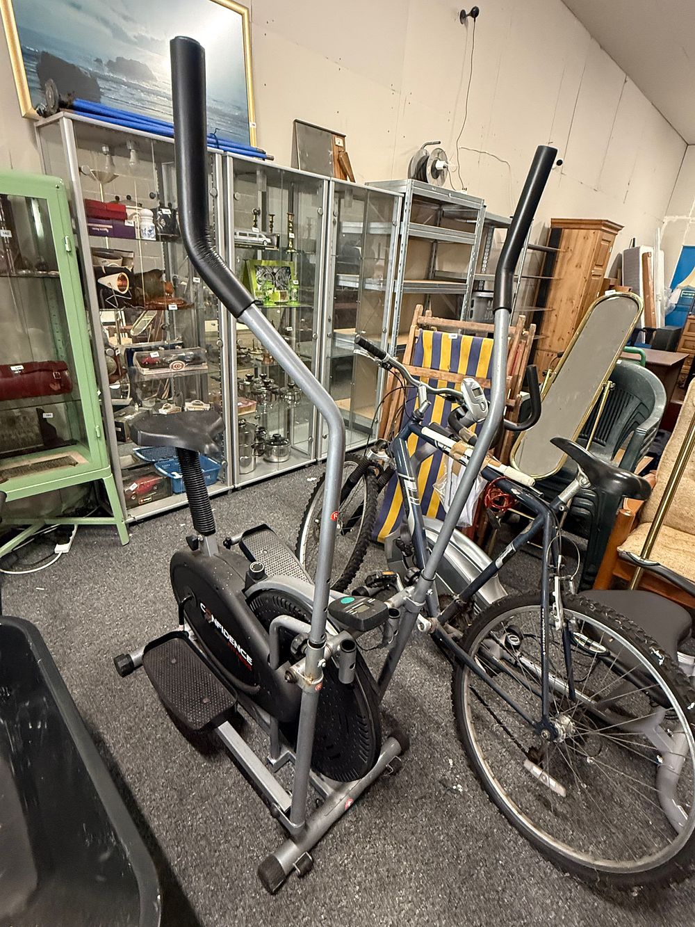 Lot 182: A Confidence Fitness brand home elliptical cross trainer machine