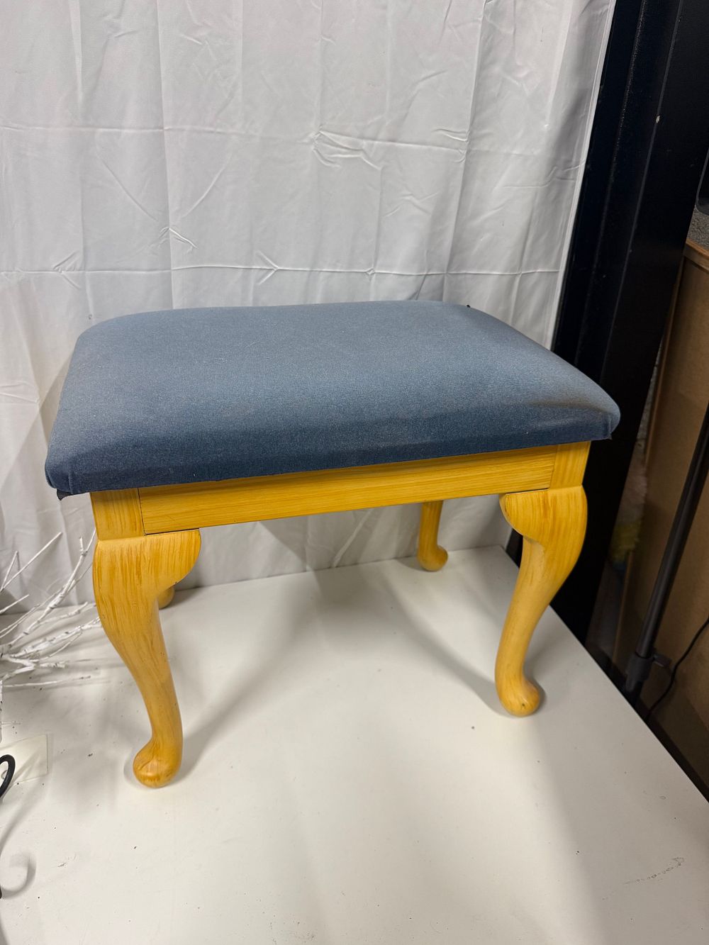 Lot 212: A Queen Anne style dressing table stool with blue upholstery