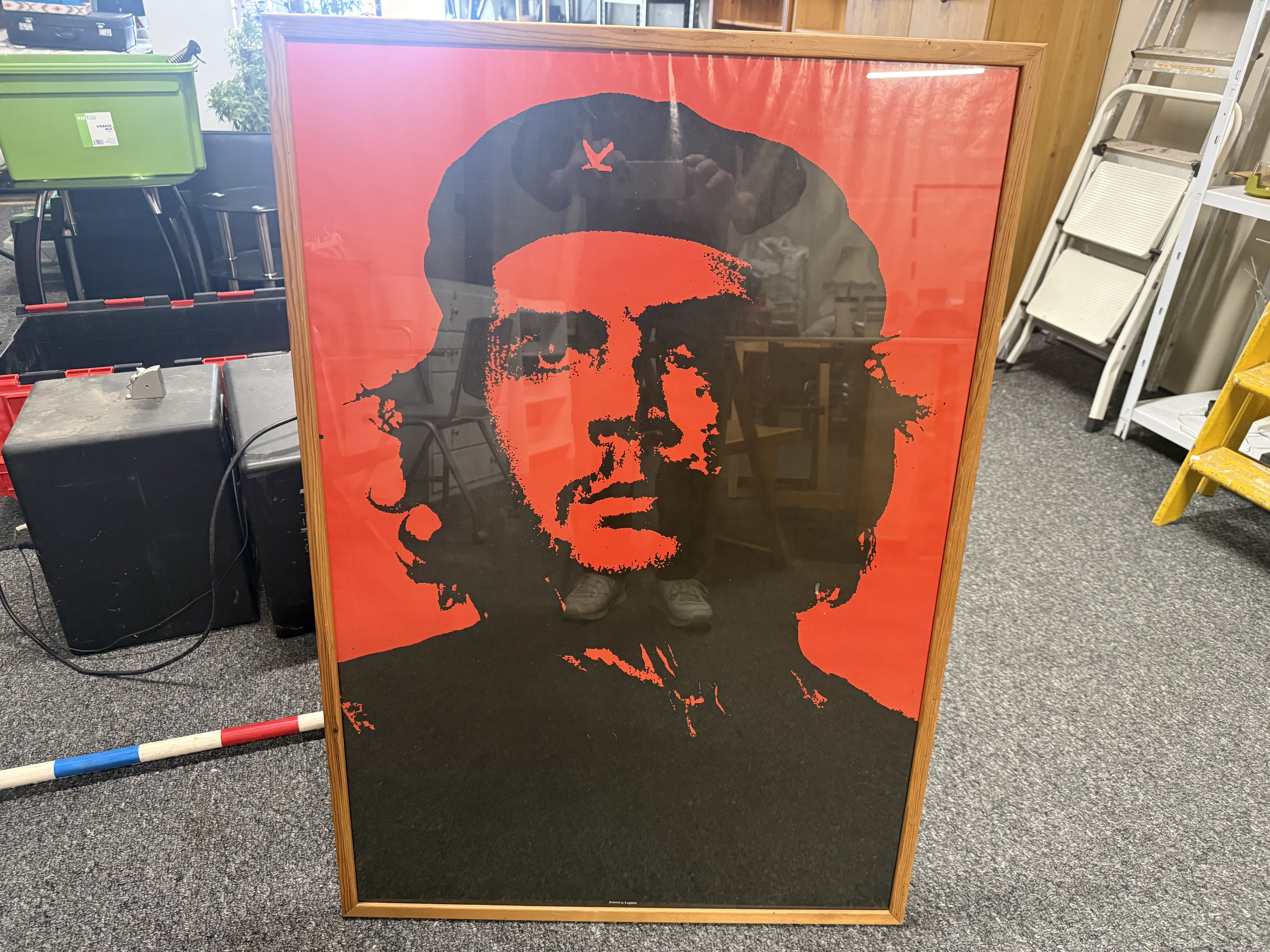 A large framed Che Guevara iconic two-colour portrait poster