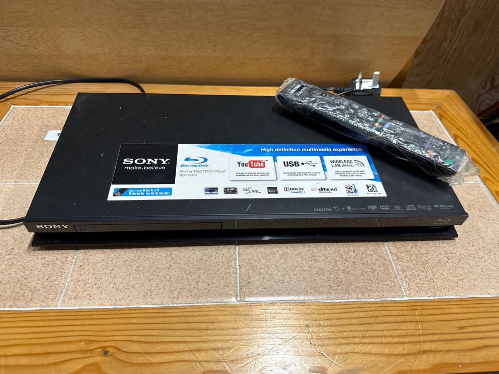 Lot 26: Sony BDP-S373 Blu-ray and DVD Player with Remote Control