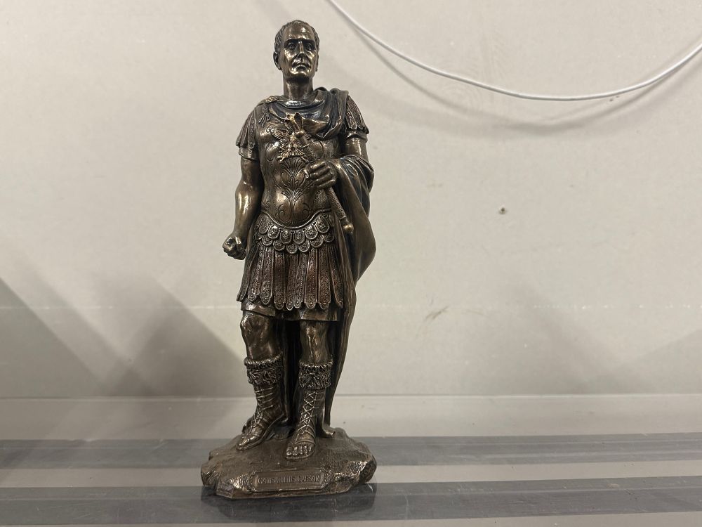 Lot 43: Bronze-toned resin statuette of the Roman general Gaius Julius Caesar Approx 10" Tall