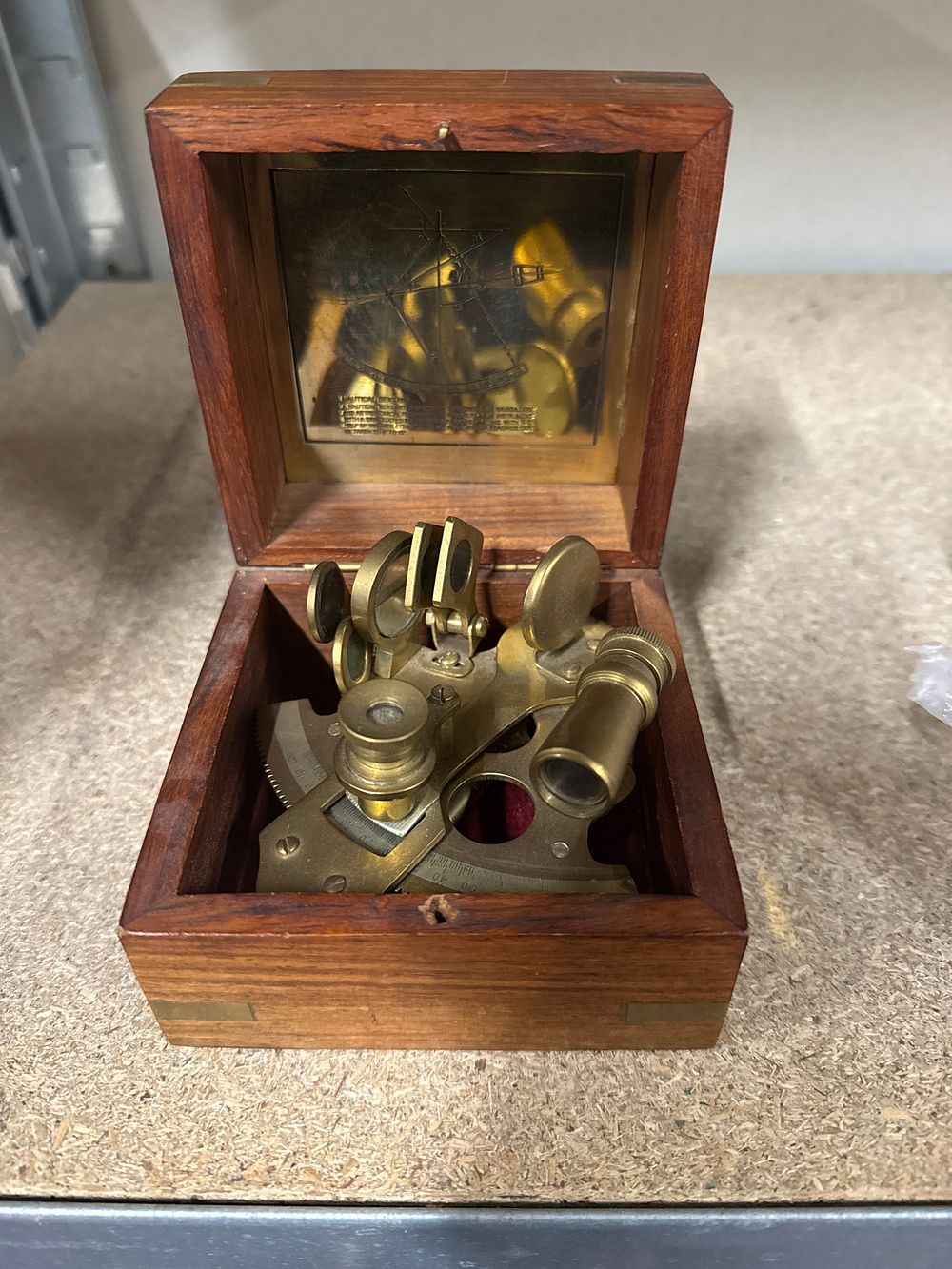 Lot 107: A Brass Nautical Sextant in a Wooden Presentation Box