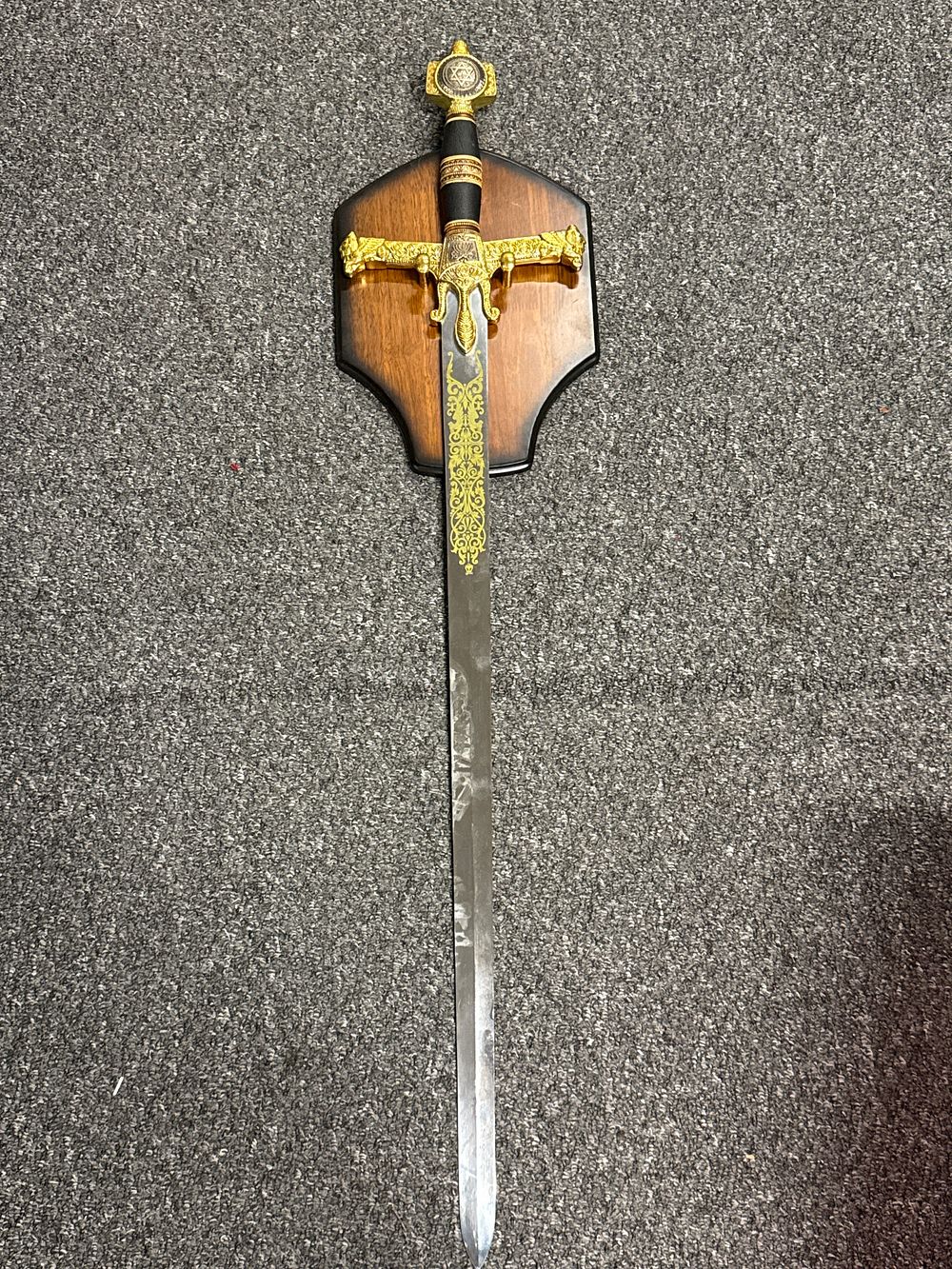 Lot 139: Ornate King Solomon ceremonial display sword on wooden plaque