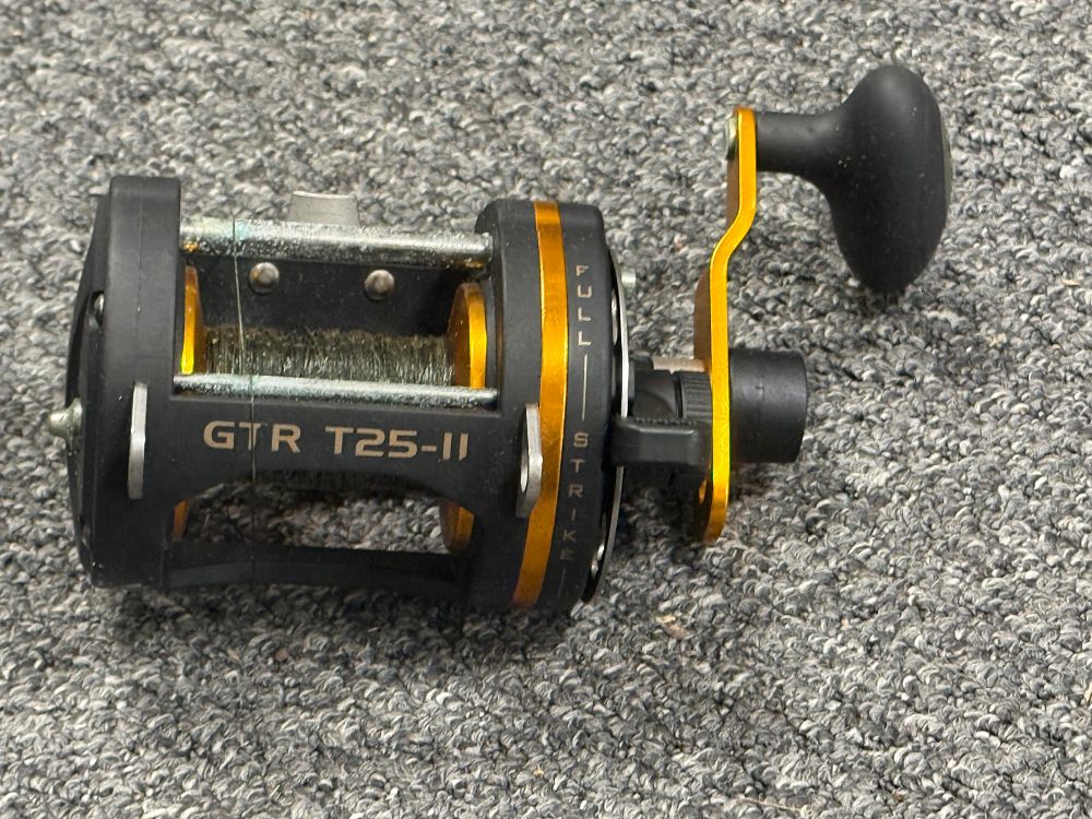 Lot 202: An Omoto GTR T25-II Two-Speed Lever Drag Trolling Reel