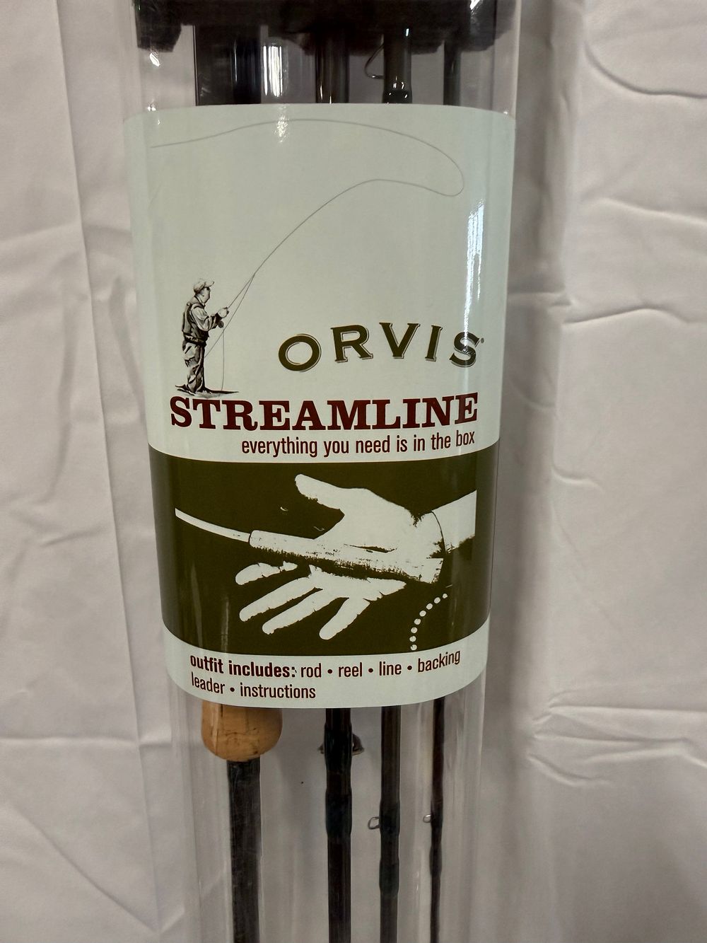 Lot 214: An Orvis Streamline 9 foot 6 weight fly fishing outfit