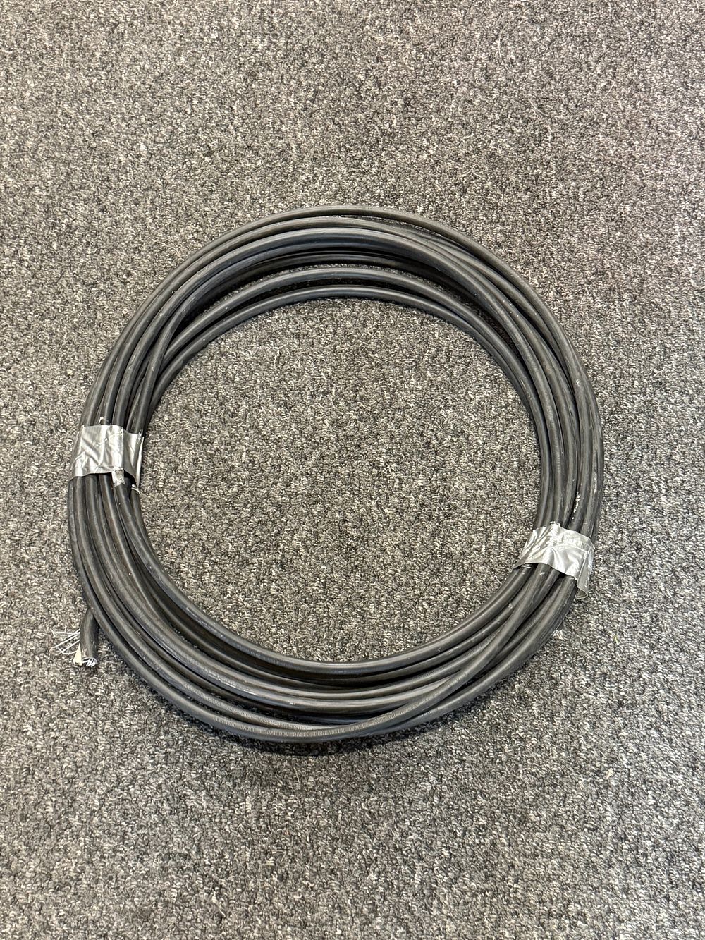 Lot 282: A coil of 3-core 1.5mm steel wire armoured electrical cable