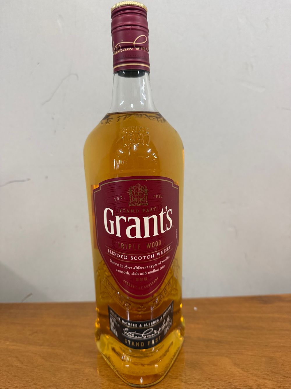 Lot 41a: 1 Litre Bottle Grants Whisky