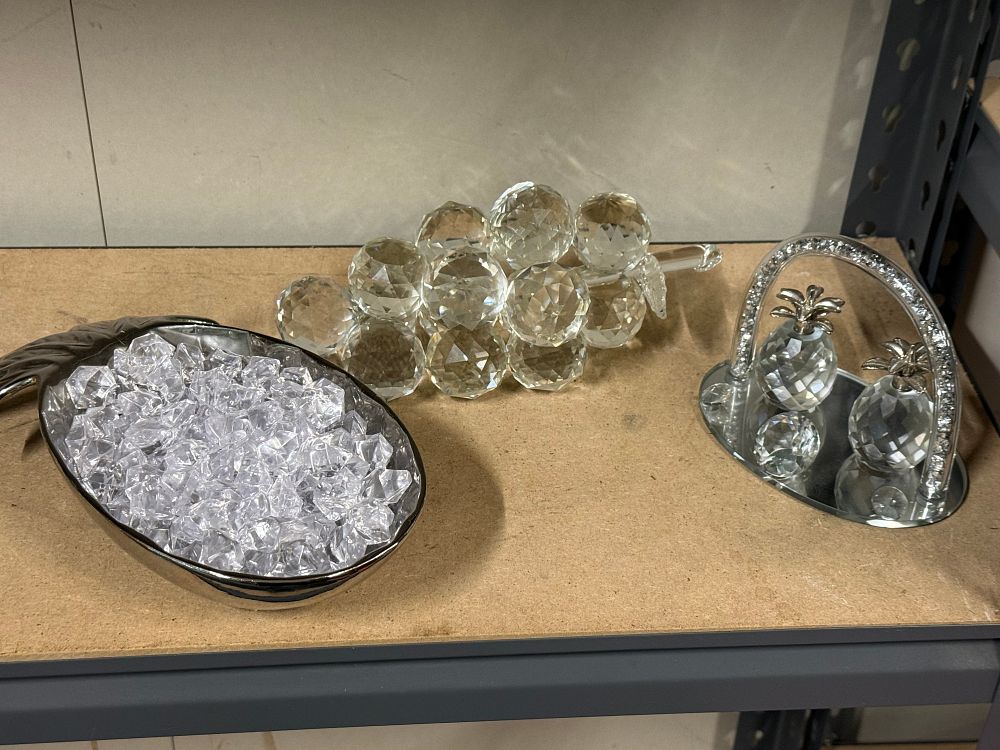 Lot 58: An assortment of crystal and glass decorative fruit ornaments