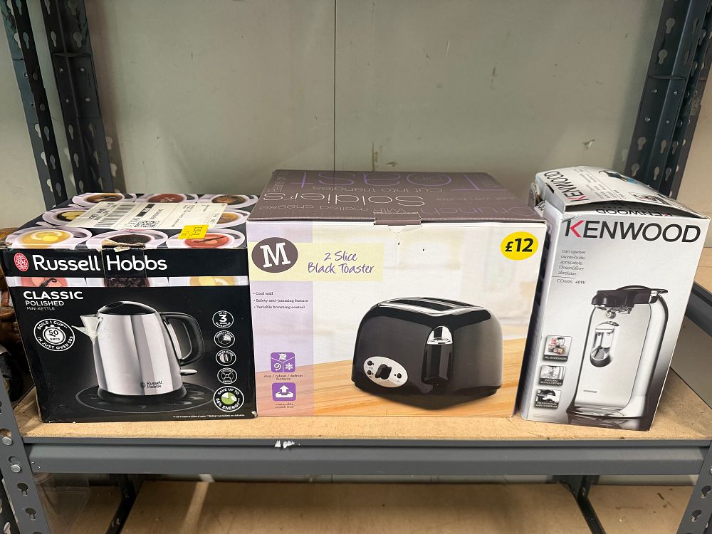 Lot 89: A trio of boxed kitchen appliances including Russell Hobbs and Kenwood