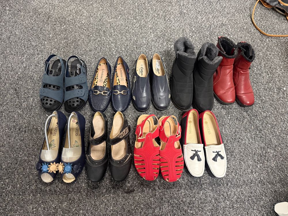 Lot 166: A collection of women's comfort shoes including Clarks and Pavers