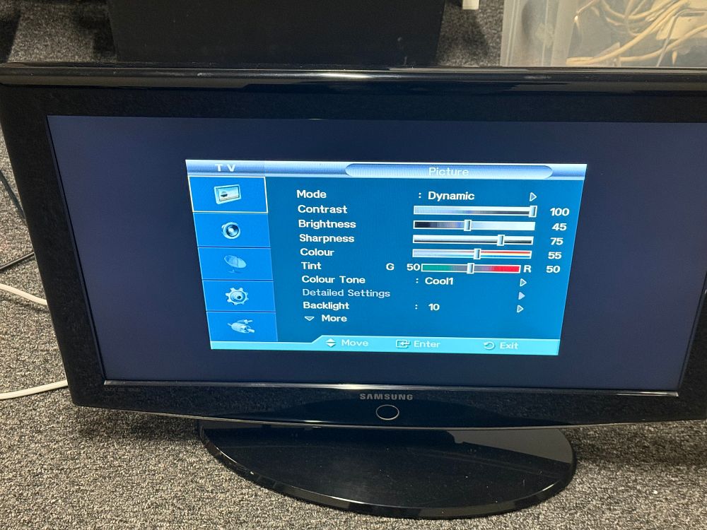 Lot 238: Samsung LE32R87BD 32 Inch HD Ready LCD Television