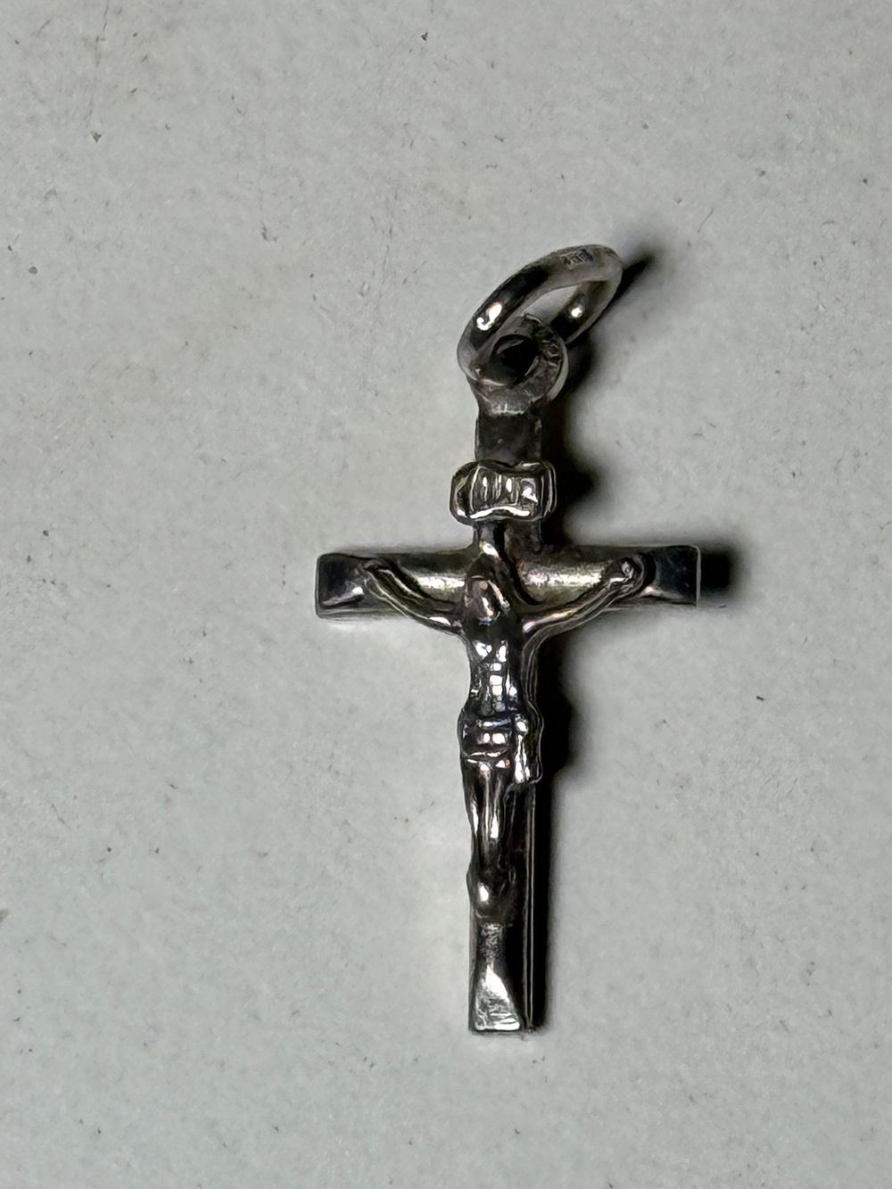 Lot 127c: A sterling silver papal crucifix pendant
