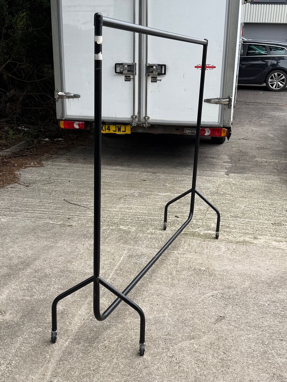 Lot 240: Large collapsible clothes rail