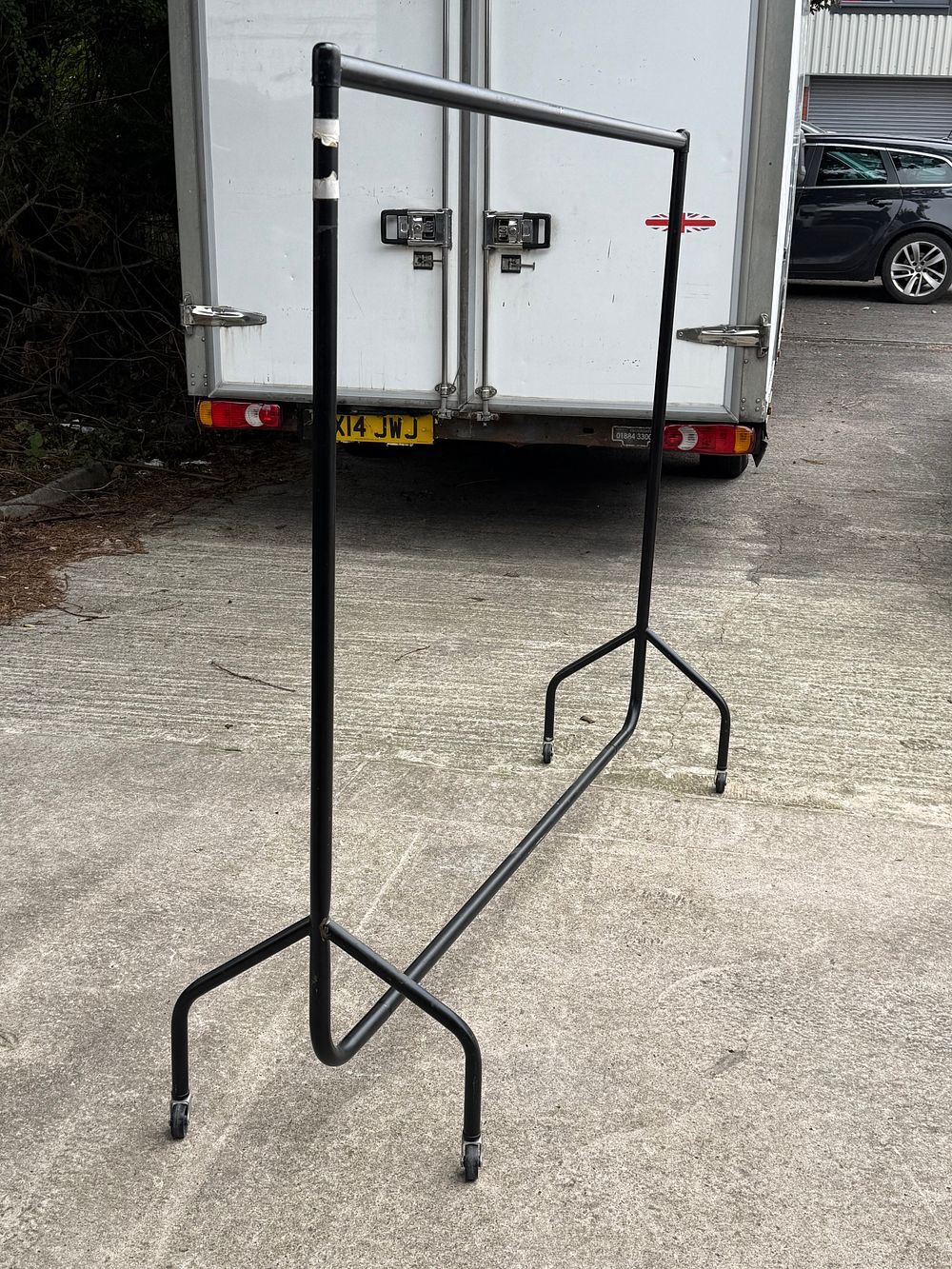 Lot 241: Large collapsible clothes rail