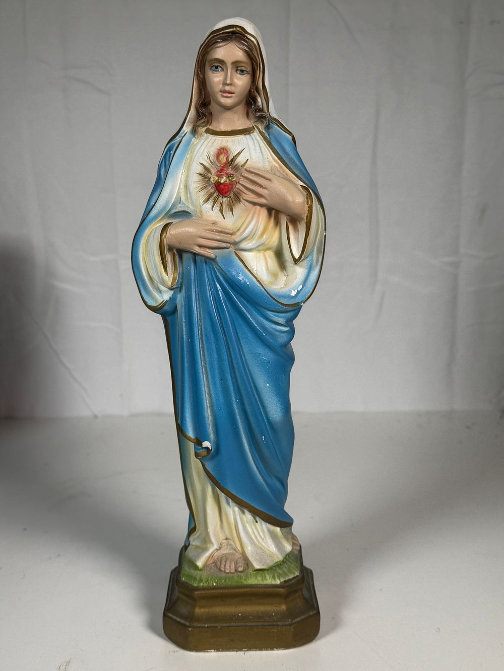Lot 273: A vintage painted plaster figurine of the Immaculate Heart of Mary