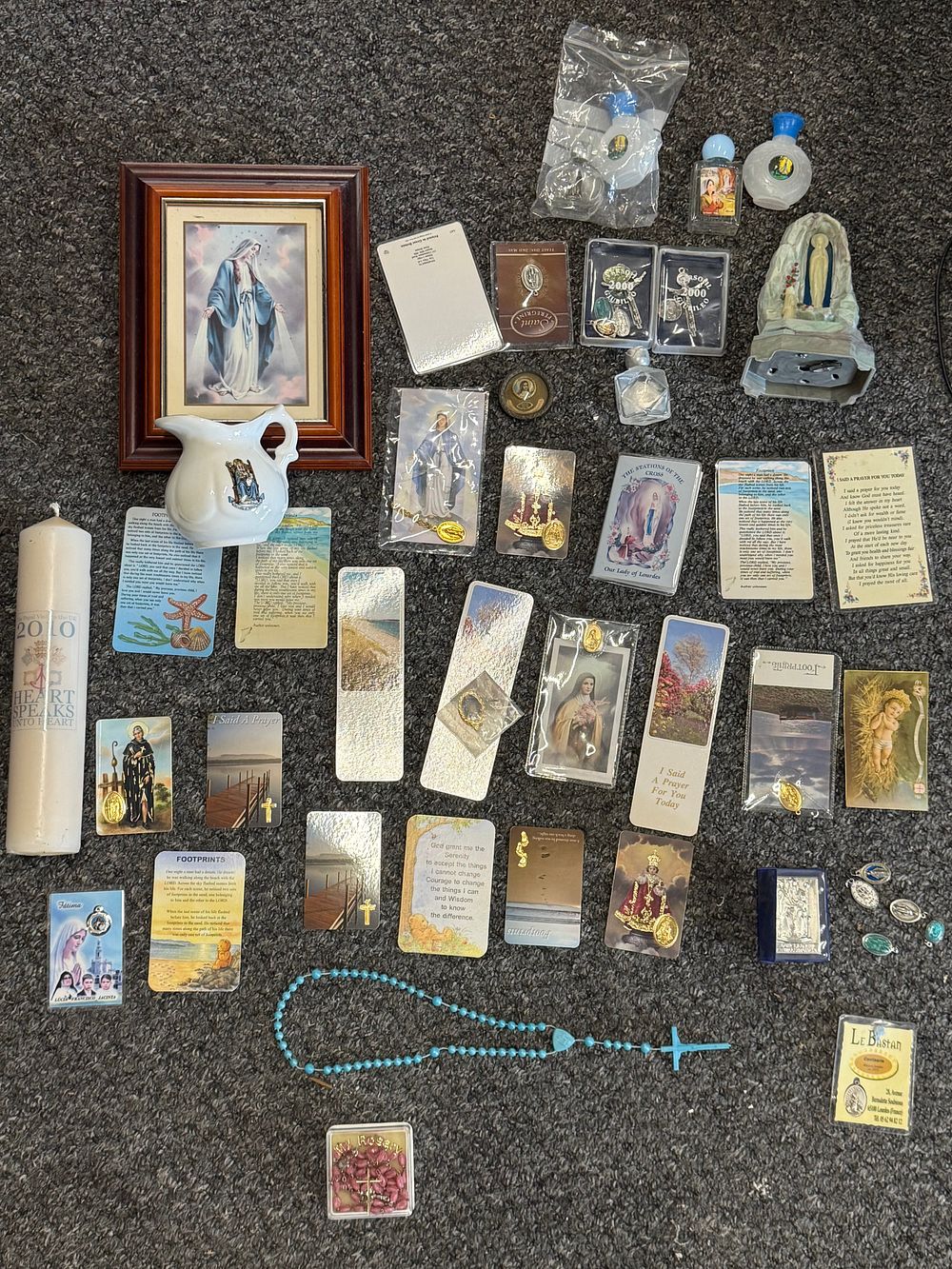 Lot 282: A Collection of Catholic Devotional Items and Religious Ephemera