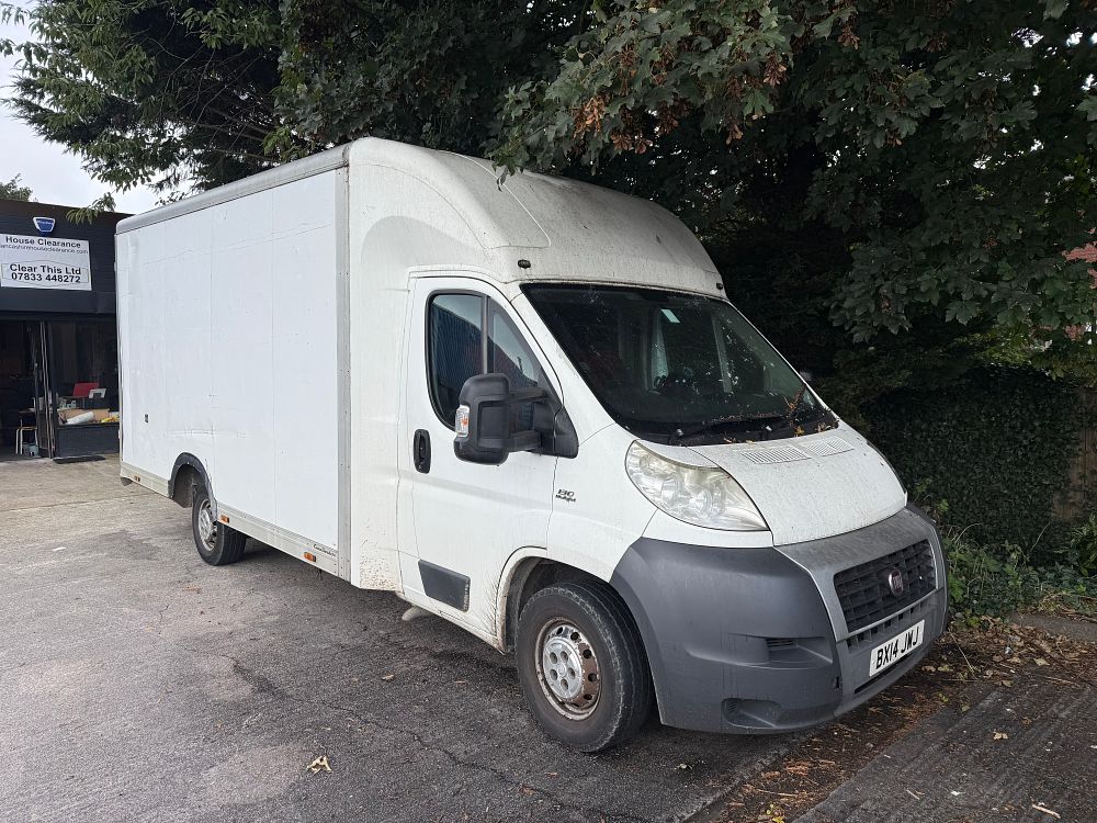 Lot 1a: 2014 Fiat Ducato 130 Multijet Low-Loading Luton Van. Spares or Repairs