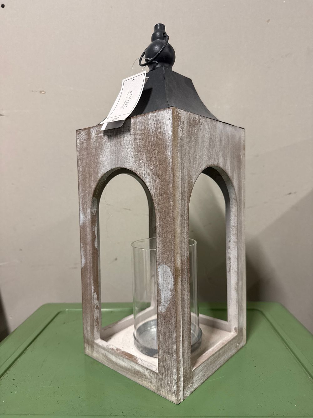 Lot 43: Distressed whitewash wooden lantern with glass hurricane chimney