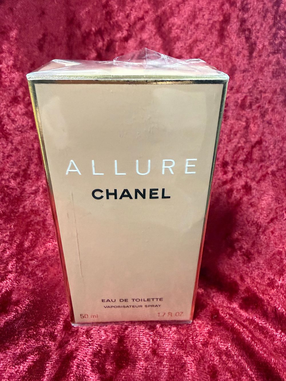 Lot 66: Chanel Allure Eau de Toilette Spray 50ml Factory Sealed