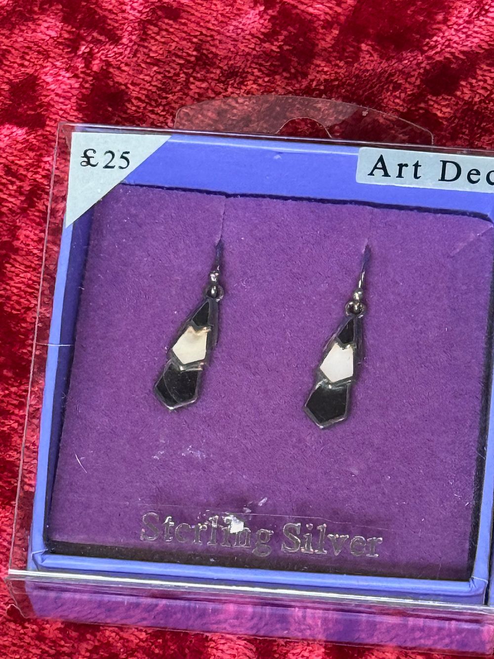Lot 114: A pair of Art Deco style sterling silver drop earrings