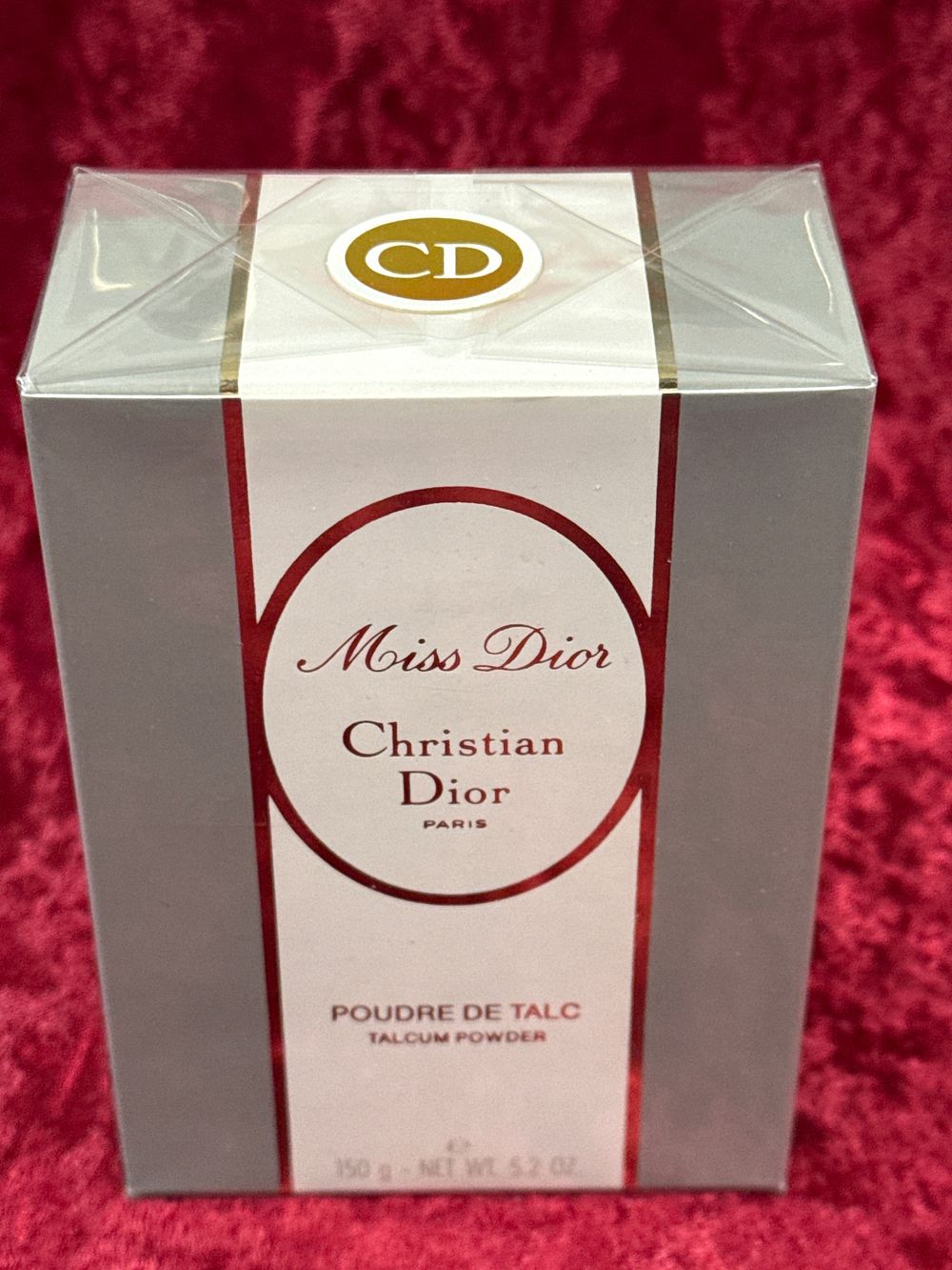 Lot 174: Miss Dior Poudre de Talc Talcum Powder 150g by Christian Dior