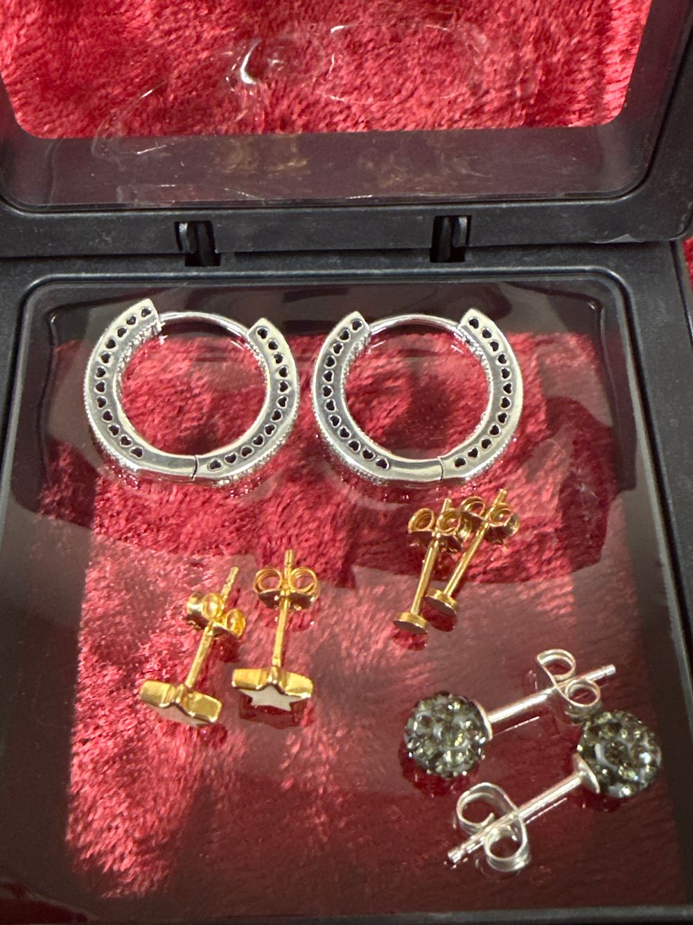 Lot 212: An assortment of contemporary sterling silver and stone set earrings