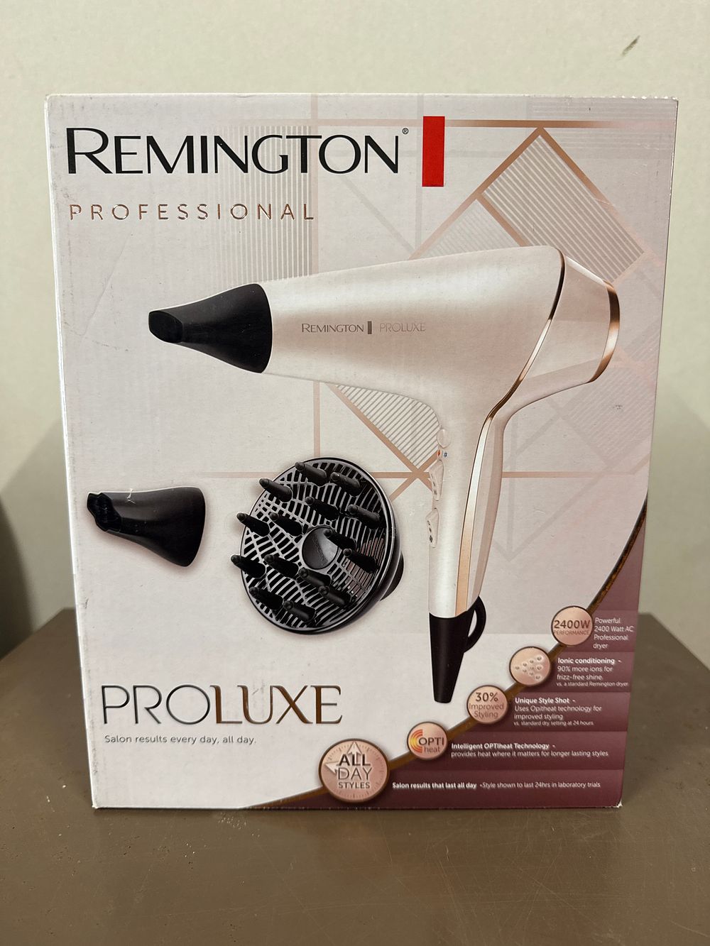Lot 249: Remington Proluxe AC9140 Professional 2400W Hair Dryer with Attachments