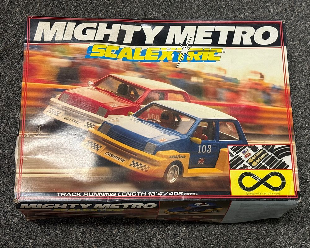Lot 273: A Boxed Scalextric Mighty Metro Slot Car Racing Set