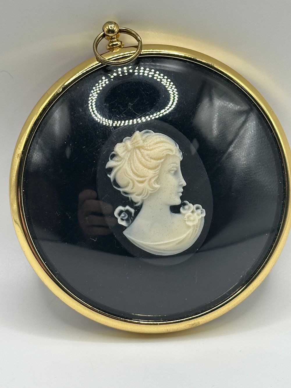 Lady In Cameo, From The Miniature World Of Peter Bates, Framed Decorative Object. This circular 