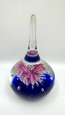 An Art Glass Ring Holder and Paperweight with Pink and Blue Internal Decoration. This hand-blown 