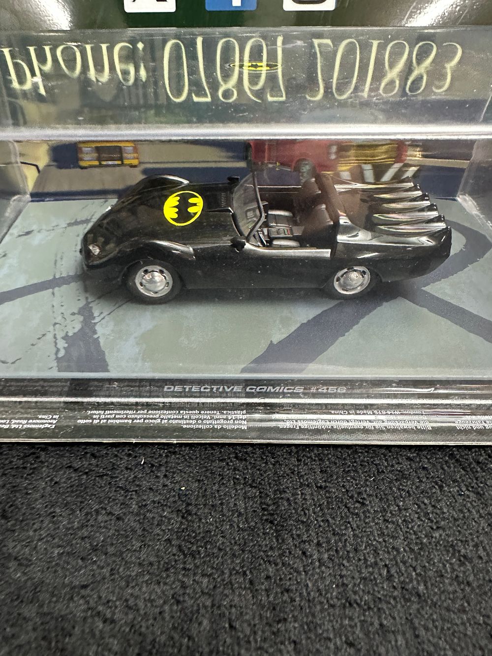 Lot 355: Eaglemoss Batman Automobilia Detective Comics #456 Batmobile Model