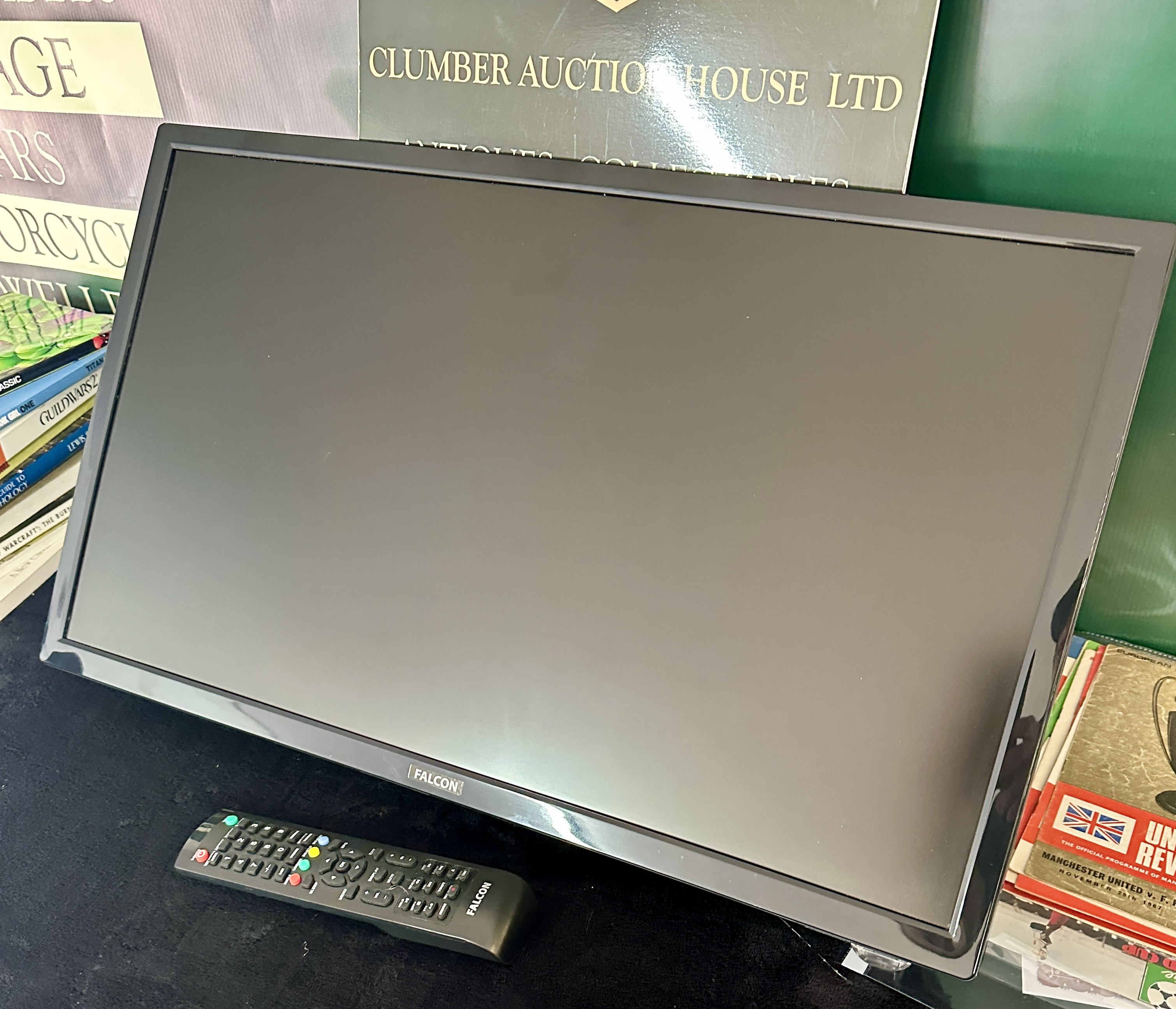 Falcon Model FN-2704-E 27-Inch LED Television with Integrated DVD Player and Remote Control
