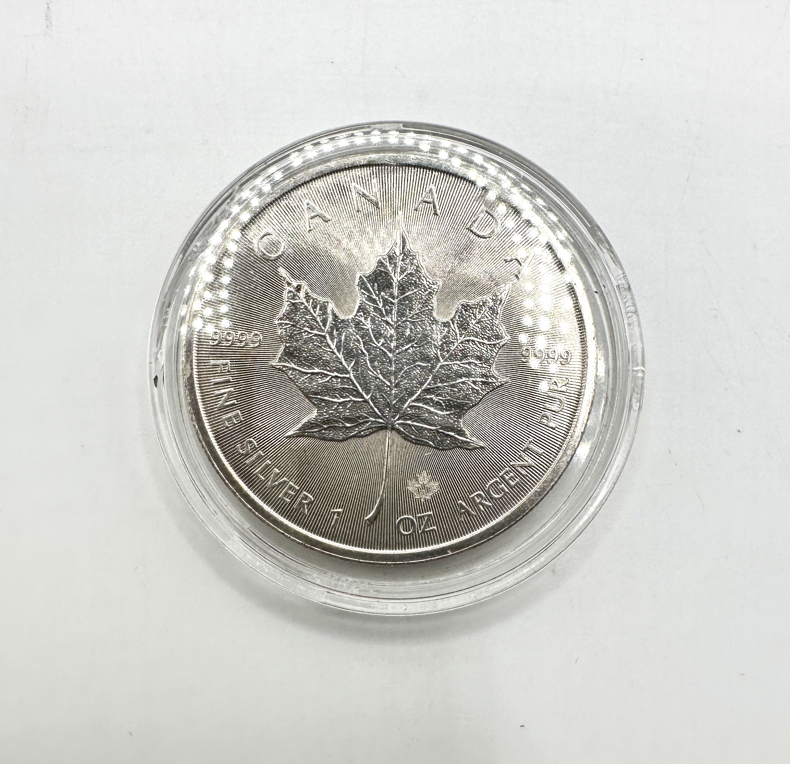 2020 Royal Canadian Mint 1 oz Troy Silver Maple Leaf Coin