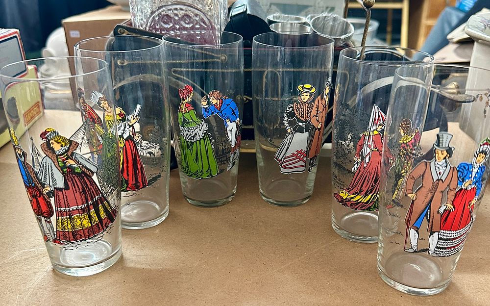 Lot 90: A Set of Six Vintage Transfer-Printed Glass Tumblers Featuring Costume History Motifs
