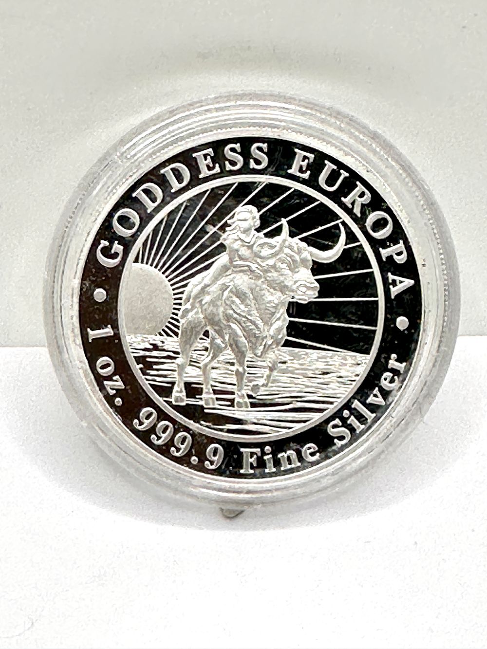 Lot 248: 2021 Tokelau Goddess Europa 1 oz Fine Silver 5 Dollars Bullion Coin
