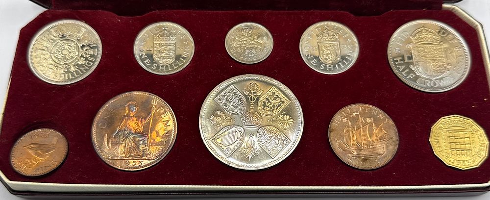 Lot 193: A Royal Mint Queen Elizabeth II 1953 Coronation Proof Ten Coin Set in Original Presentation Case