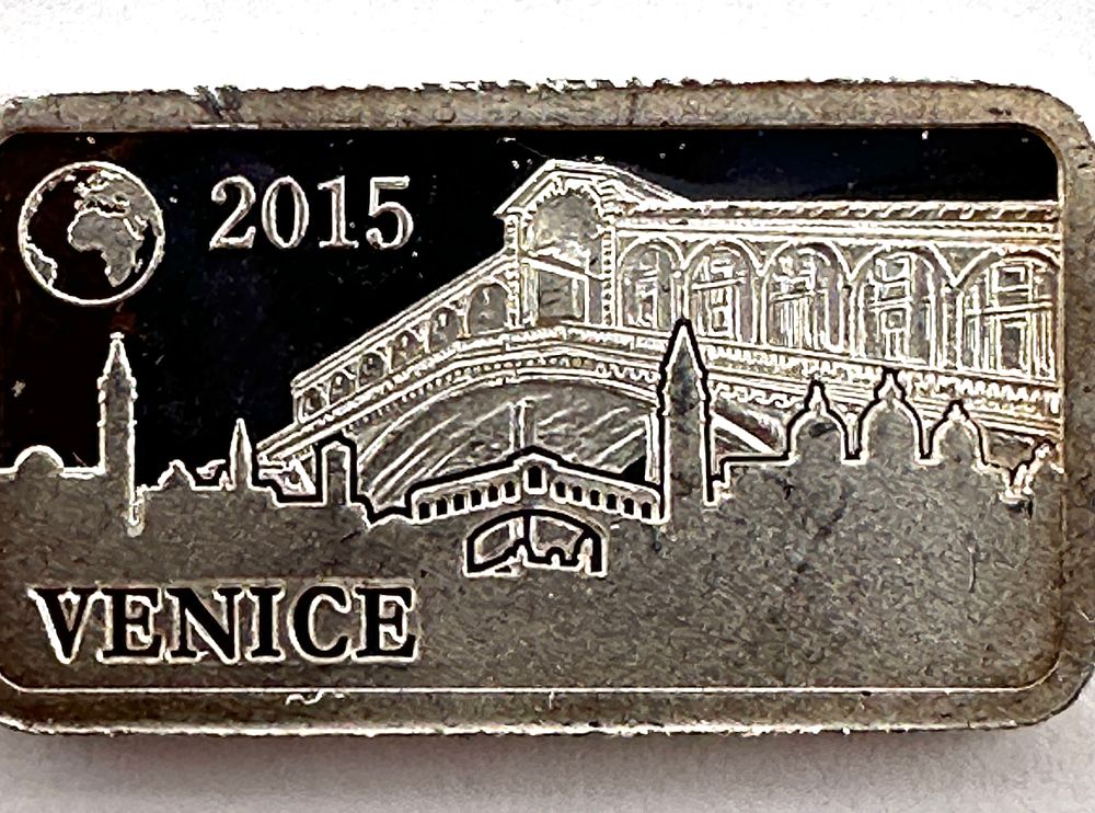 Lot 252: Solomon Islands 2015 Venice Half Dollar 2.5g Fine Silver Coin Bar