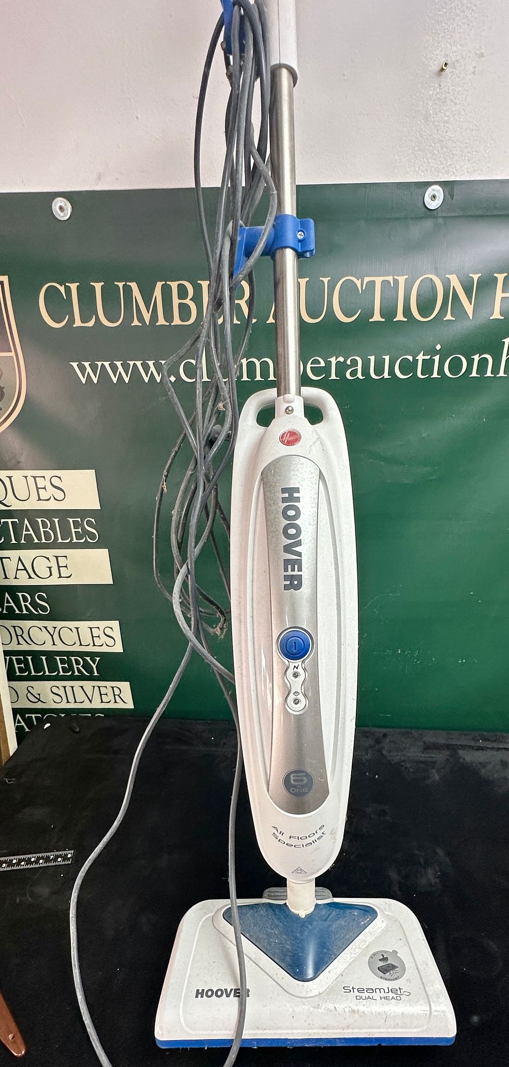 Lot 260: Hoover SteamJet 6-in-1 Dual Head All Floors Specialist Steam Mop