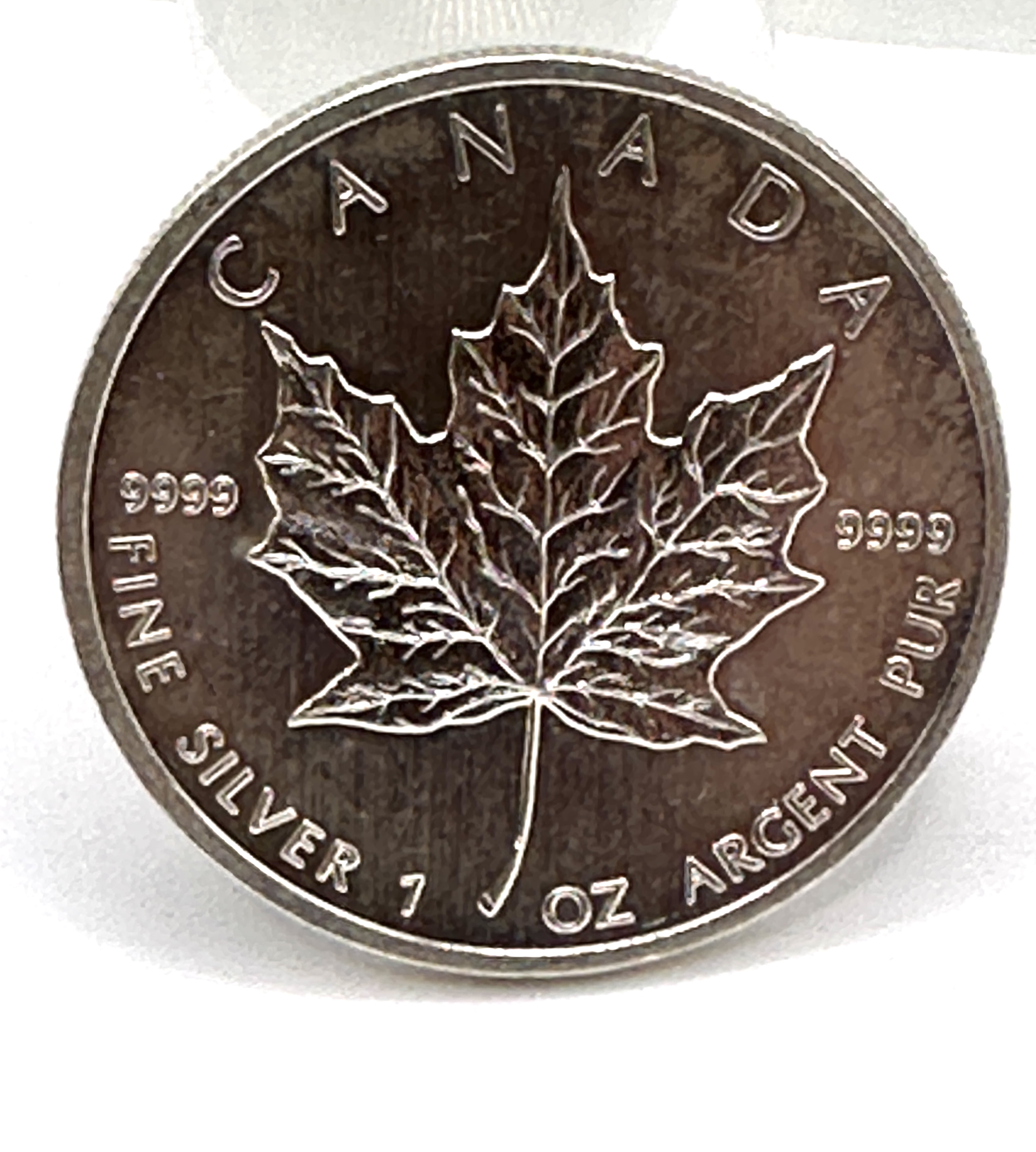Royal Canadian Mint 1 oz .9999 Fine Silver Maple Leaf Coin