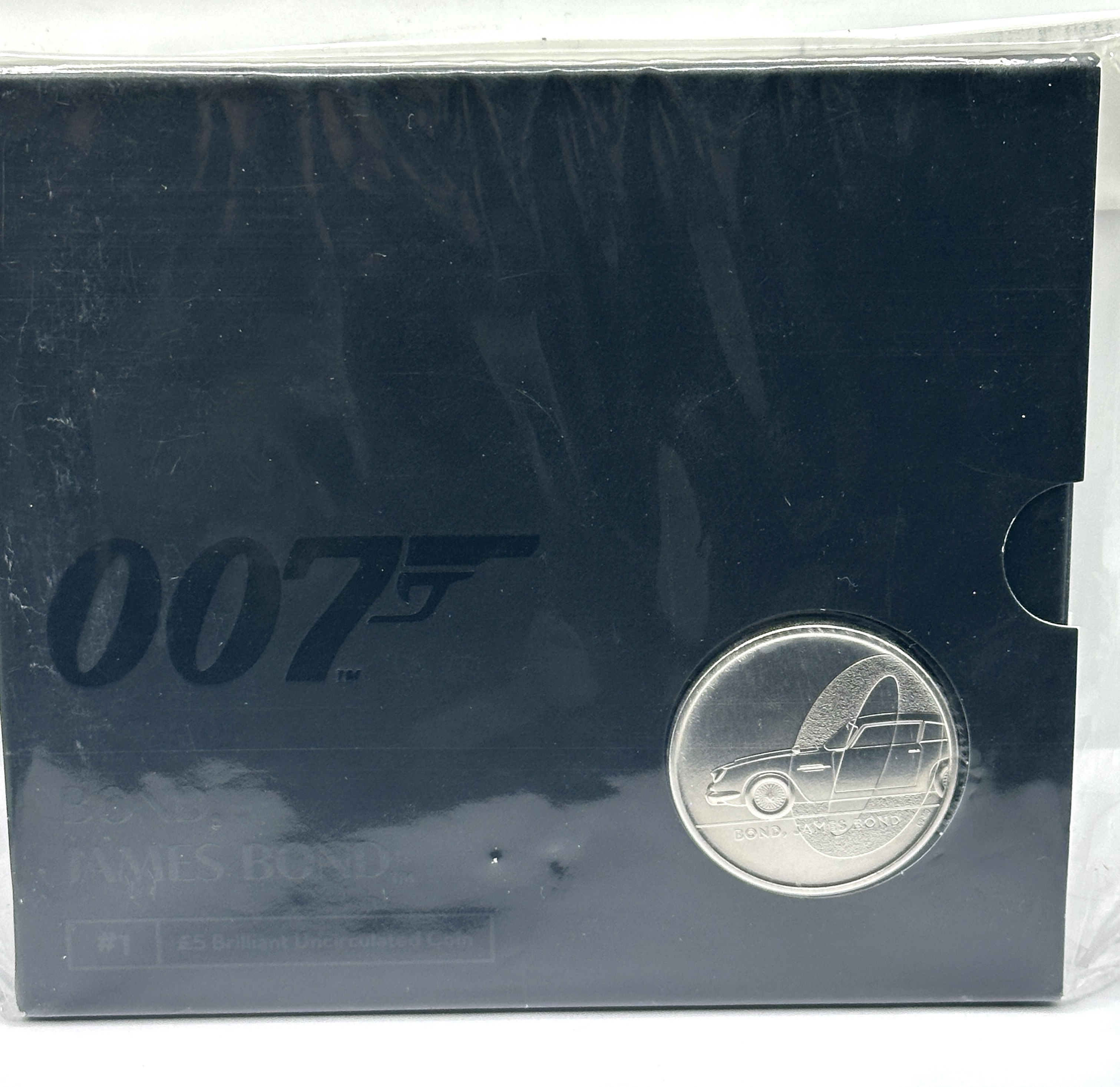 UK 2020 James Bond Bond James Bond 007 Brilliant Uncirculated Five Pound Coin