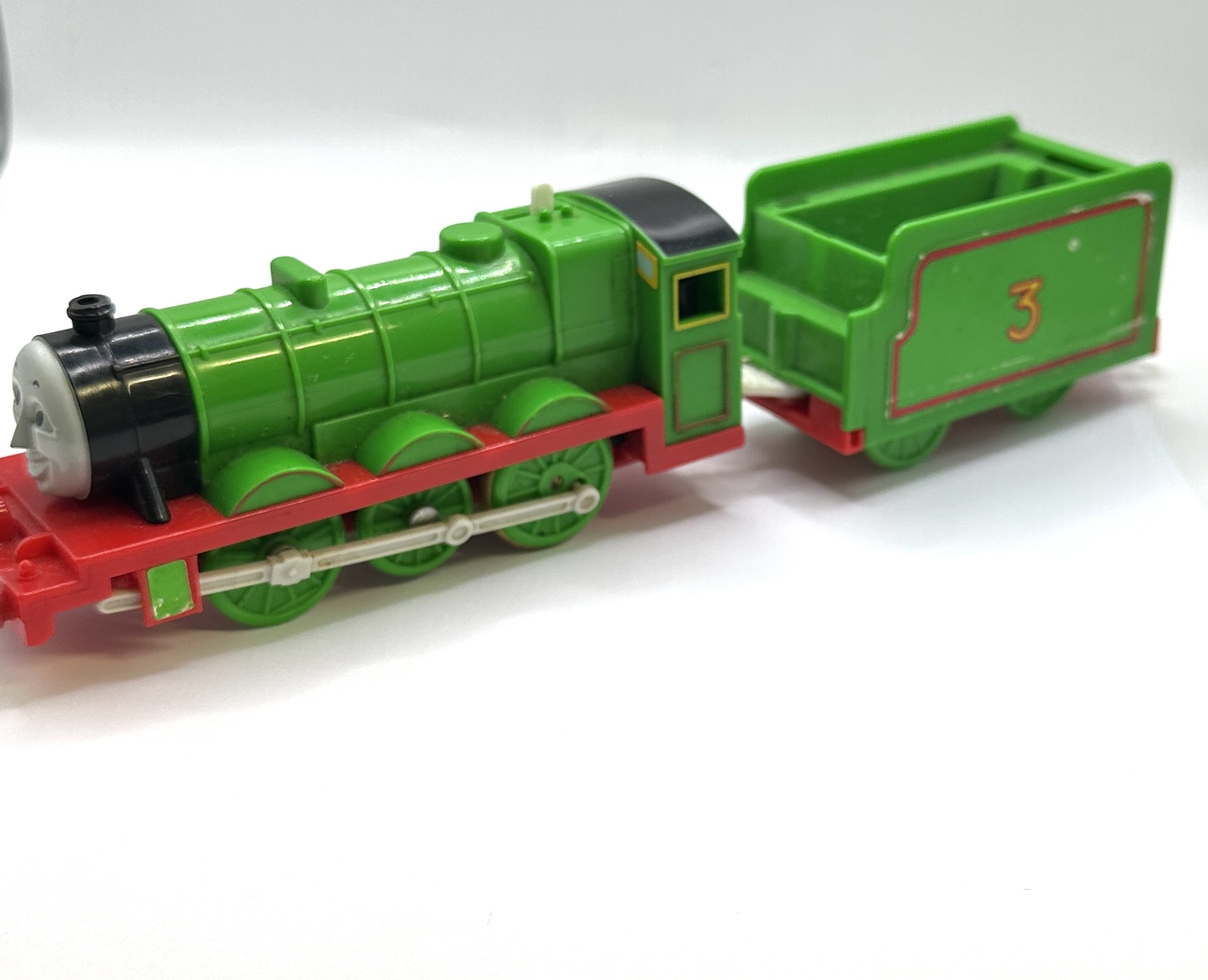 Tomy TrackMaster Thomas and Friends Henry the Green Engine and Tender