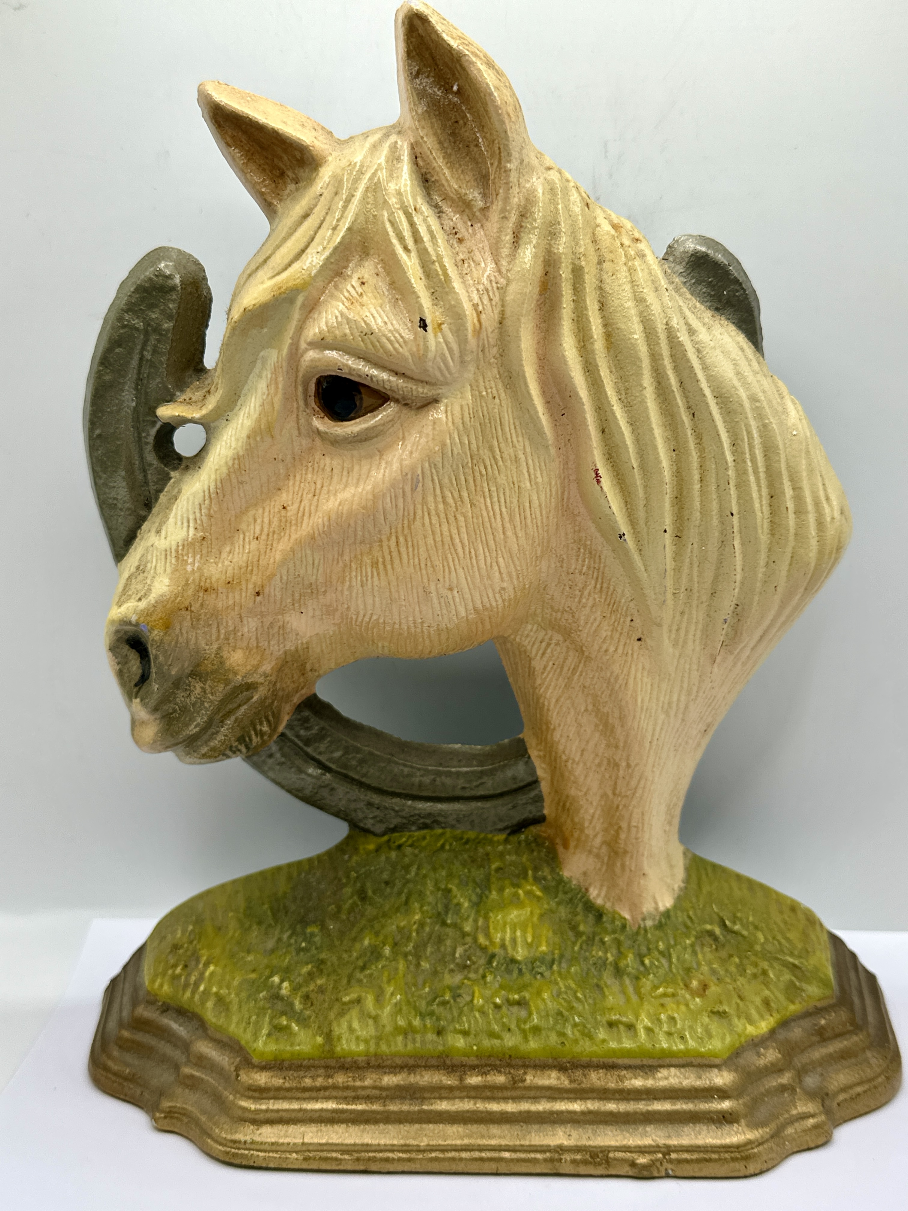Hubley Cast Iron Horse Head and Horseshoe Doorstop Model 266