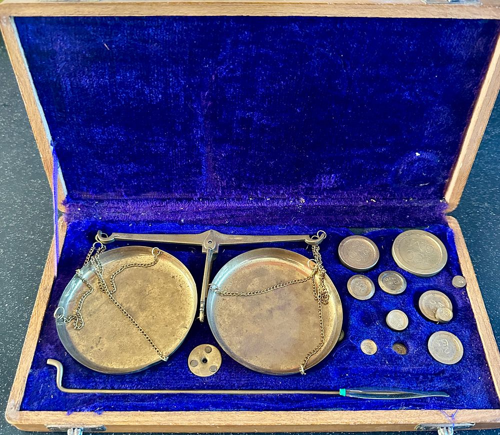 Lot 259: A Set of Vintage Brass Portable Beam Balance Scales with Weights in a Fitted Wooden Case