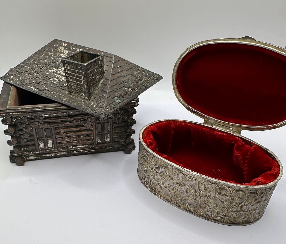 Lot 271: Two Decorative Metal Trinket Boxes