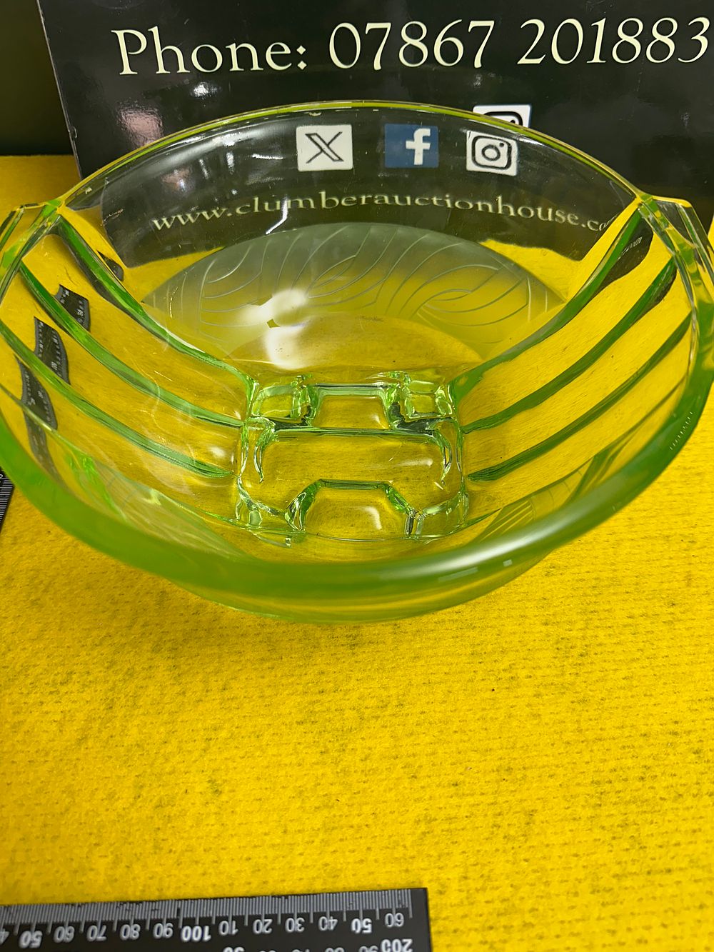 Lot 316: A Uranium Glass Bowl with Ribbed Sides and Etched Decoration